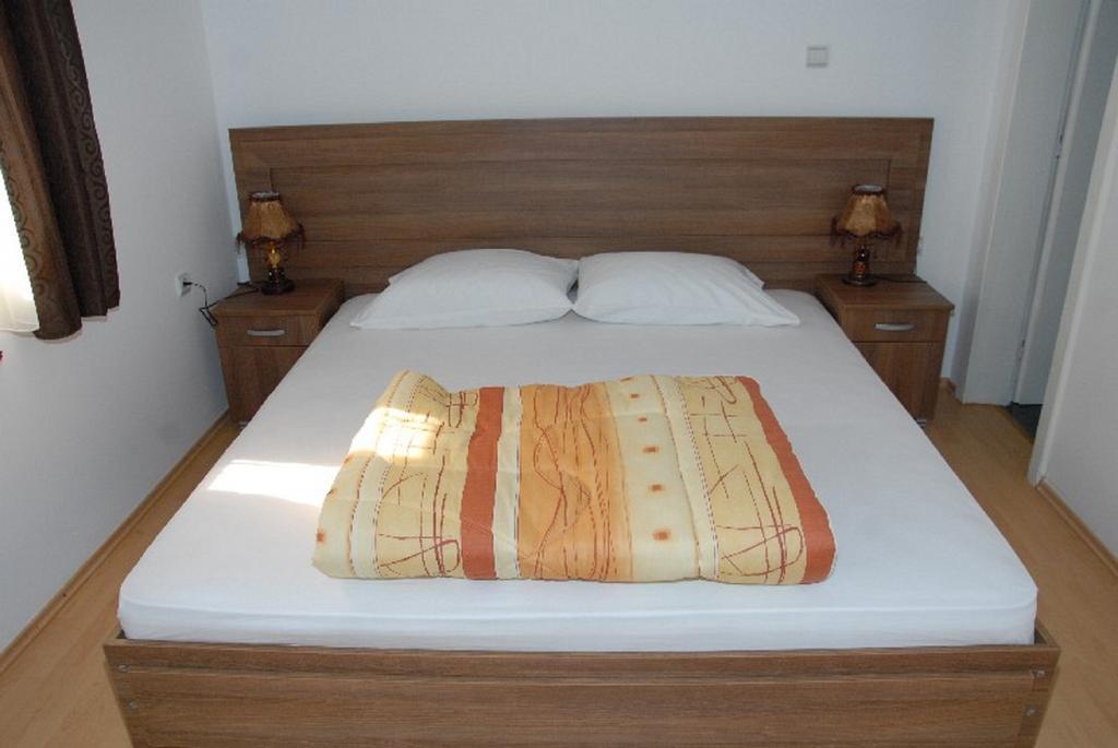 Guesthouse Vila Nova Morovic Room photo